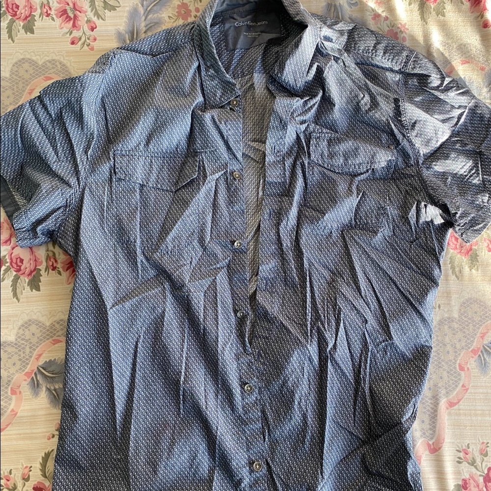 Calvin Klein Button up